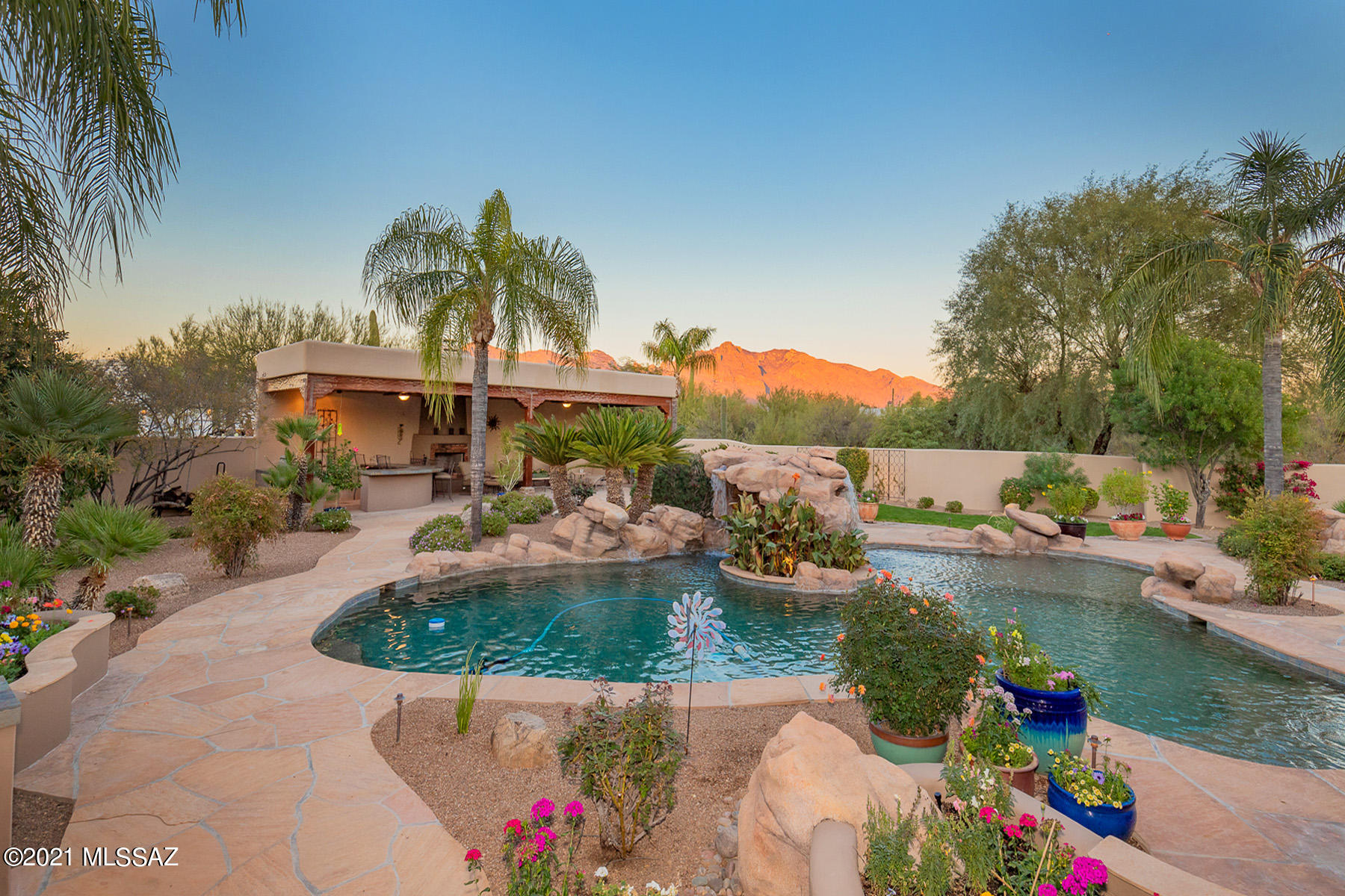 735 West Panorama Road Tucson, AZ 85704 - Photo 6 of 48 Gallery Image 6