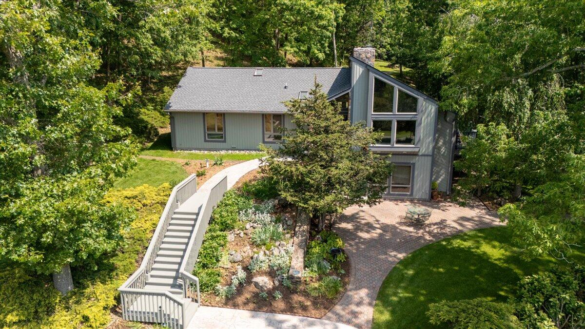 701 Bishop Road Blacksburg, VA 24060 - Photo 11 of 110 K