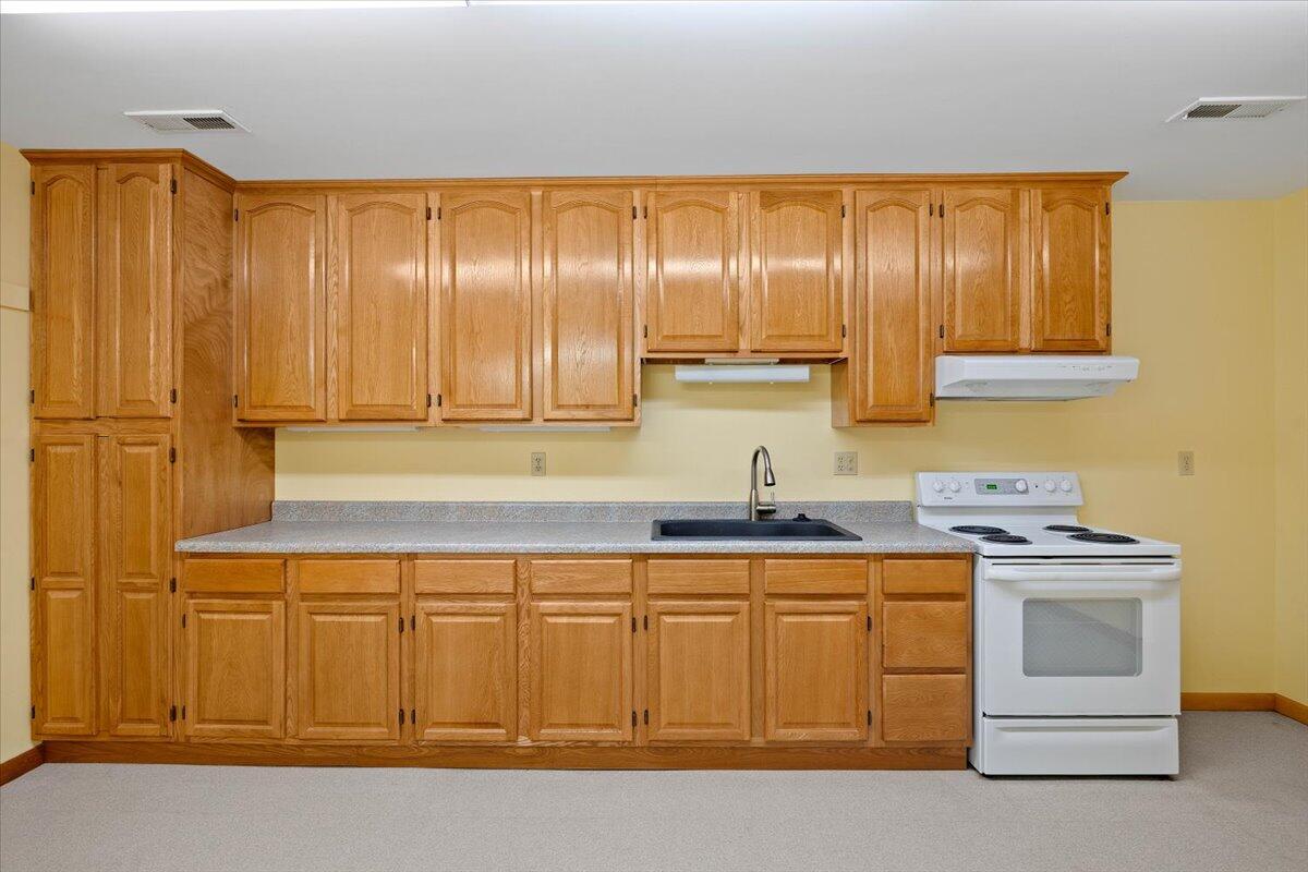 701 Bishop Road Blacksburg, VA 24060 - Photo 35 of 110 LL