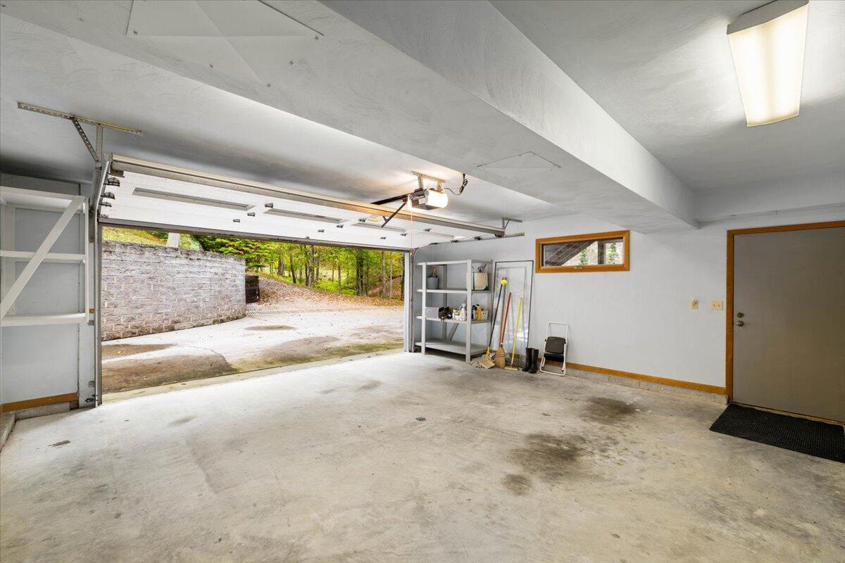 701 Bishop Road Blacksburg, VA 24060 - Photo 40 of 110 QQ