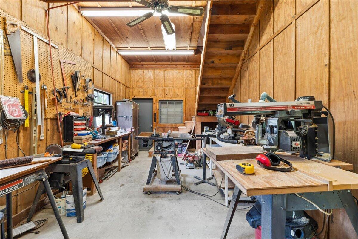 701 Bishop Road Blacksburg, VA 24060 - Photo 62 of 110 Z39