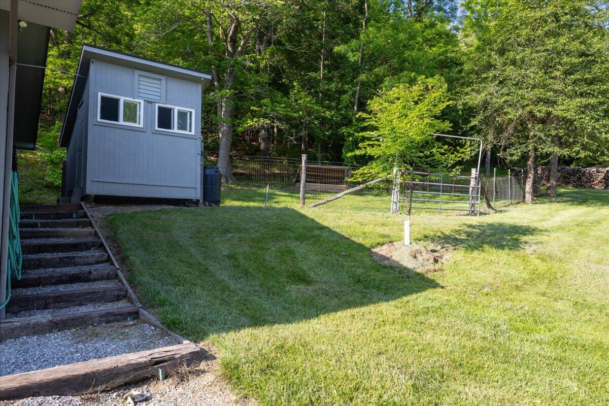 701 Bishop Road Blacksburg, VA 24060 - Photo 75 of 110 Z52