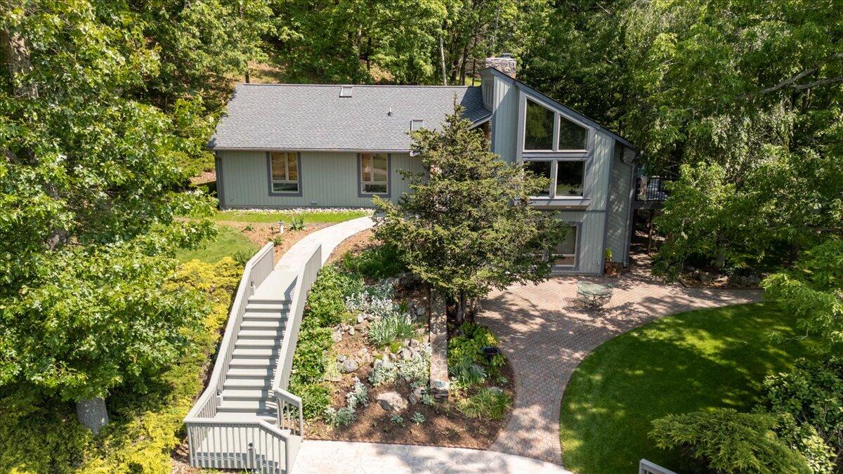 701 Bishop Road Blacksburg, VA 24060 - Photo 88 of 110 Z65