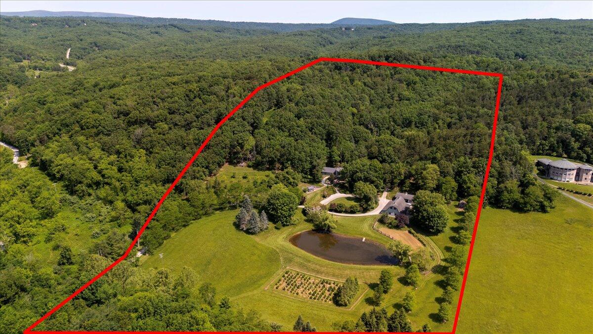 701 Bishop Road Blacksburg, VA 24060 - Photo 9 of 110 I