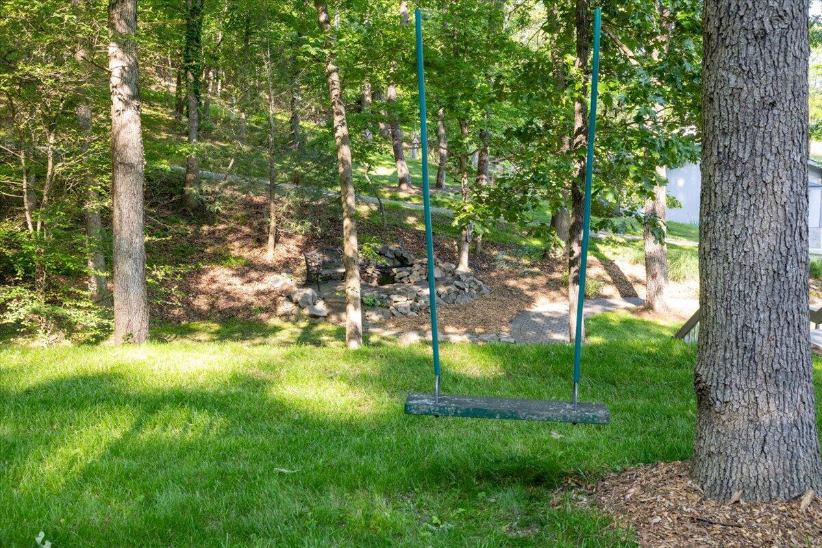 701 Bishop Road Blacksburg, VA 24060 - Photo 92 of 110 Z69