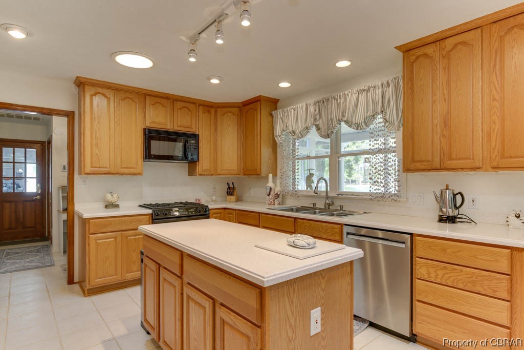 8571 Little England Road Hayes, VA 23072 - Photo 18 of 50 Gallery Image 18