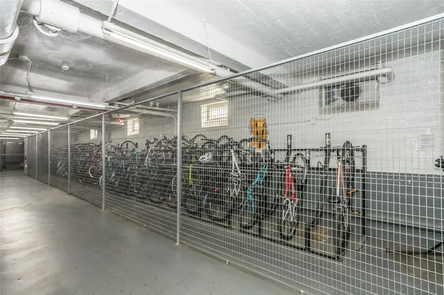 $319,000 | 30-47 Hobart Street, Unit 6 | Woodside