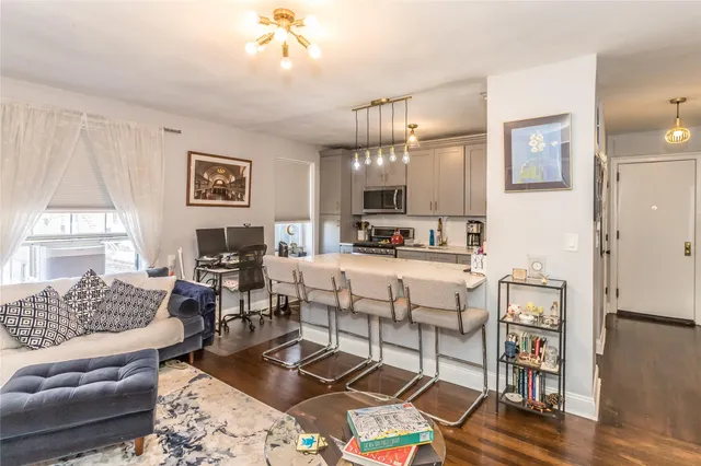 $319,000 | 30-47 Hobart Street, Unit 6 | Woodside