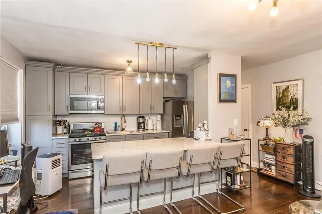 $319,000 | 30-47 Hobart Street, Unit 6 | Woodside