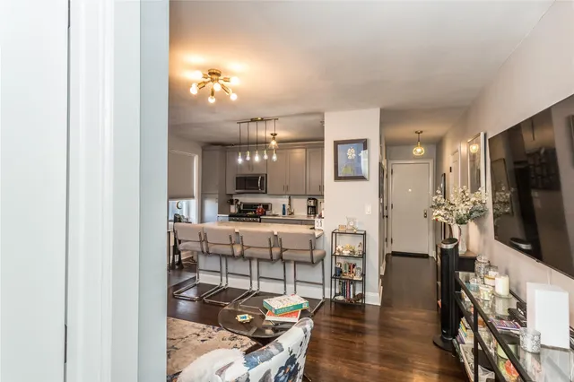 $319,000 | 30-47 Hobart Street, Unit 6 | Woodside