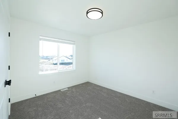 $579,900 | 619 North Curlew Drive, Ammon, ID 83401