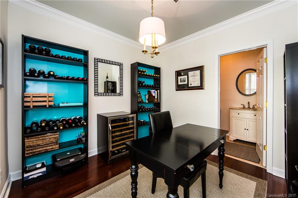416 Queens Road, Unit 1 Charlotte, NC 28207 - Photo 14 of 24 Gallery Image 14