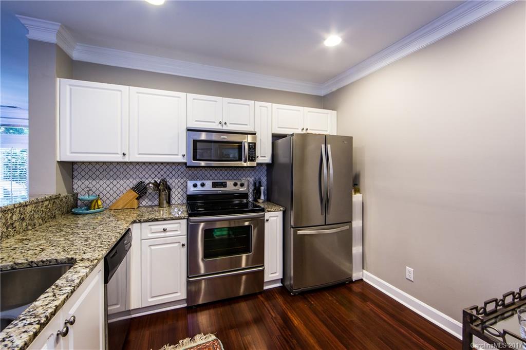 416 Queens Road, Unit 1 Charlotte, NC 28207 - Photo 4 of 24 Gallery Image 4