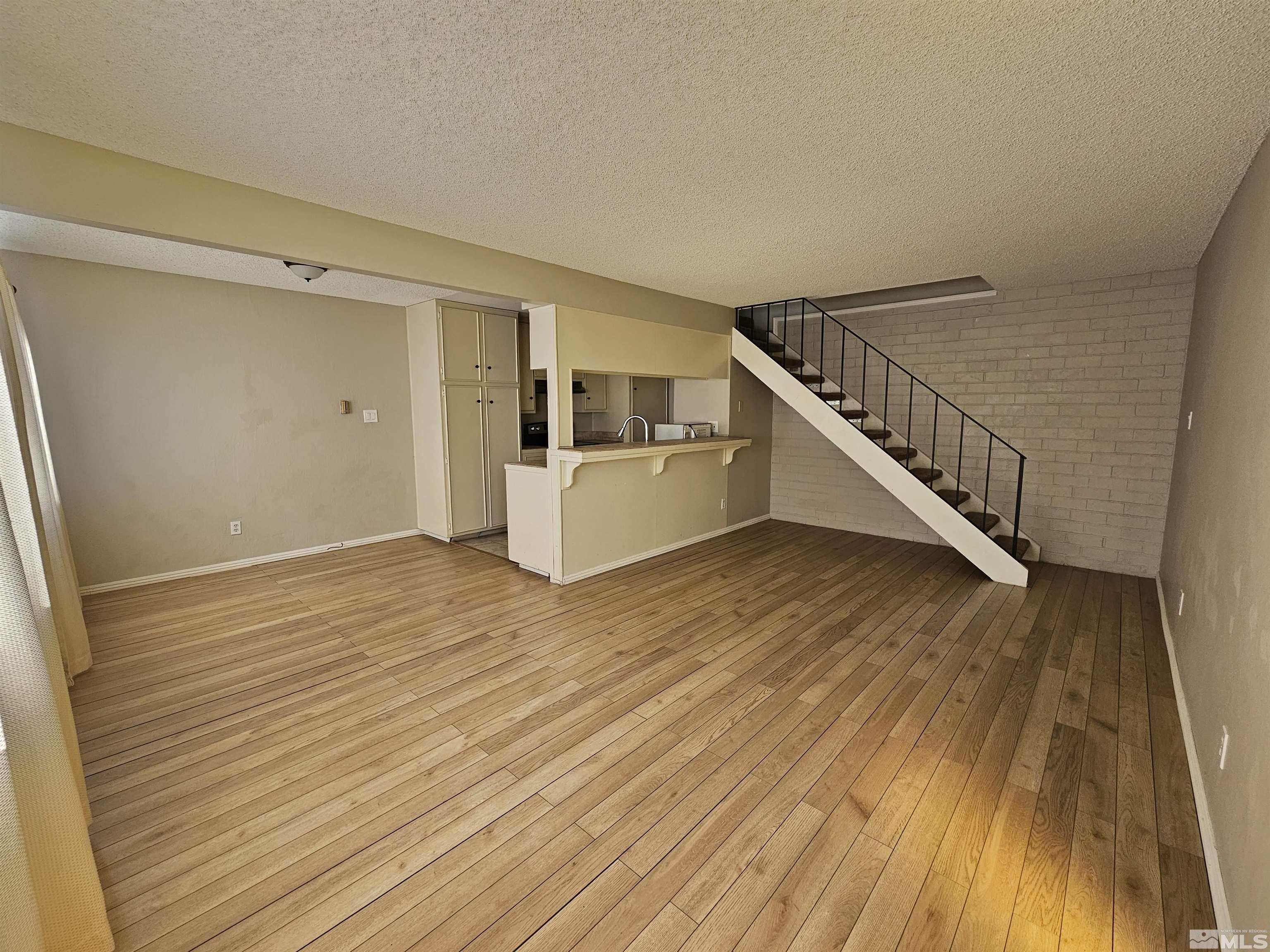5091 Tahiti Way, Unit 2 Reno, NV 89502 - Photo 3 of 11 Photo 3