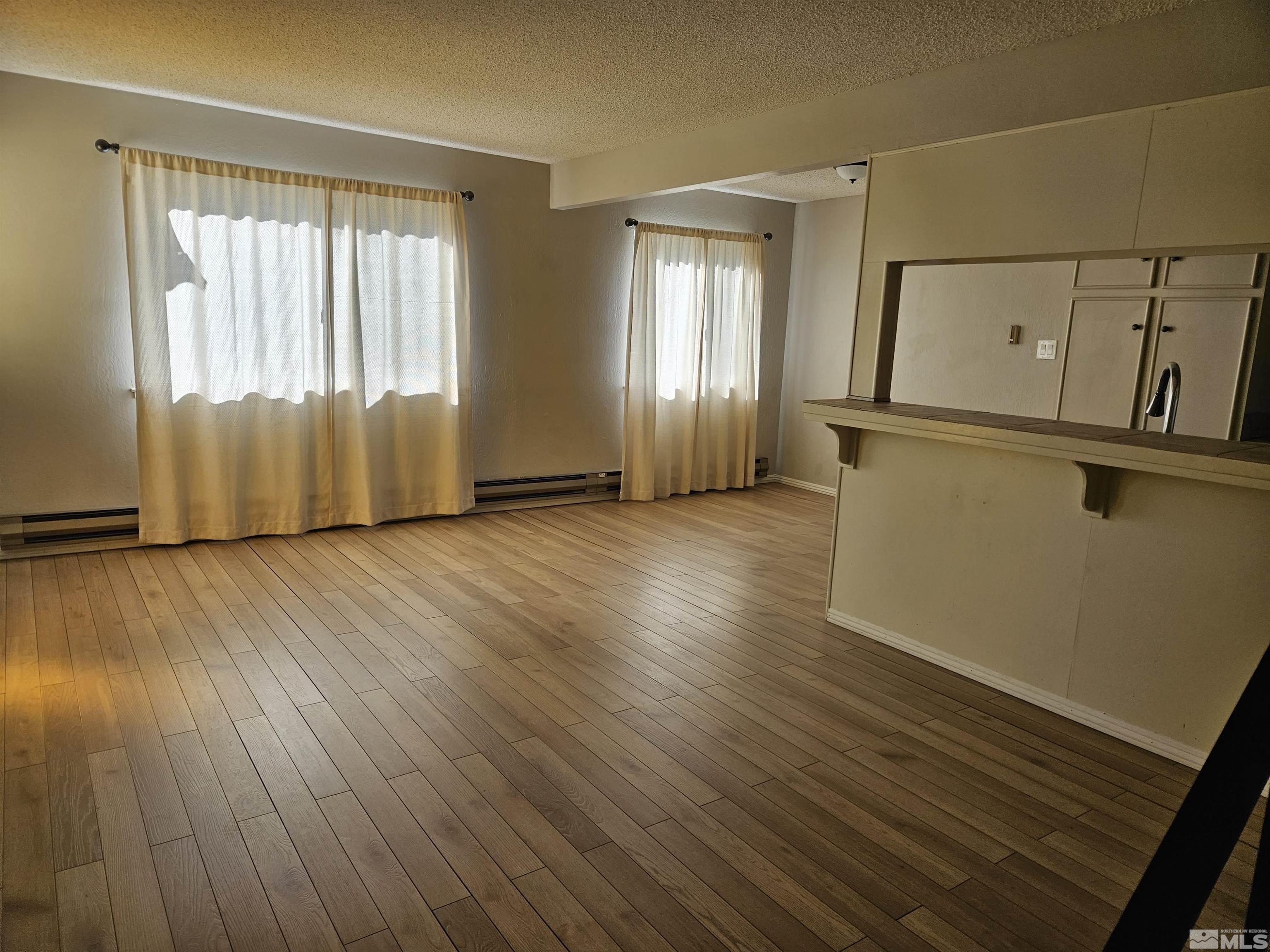 5091 Tahiti Way, Unit 2 Reno, NV 89502 - Photo 4 of 11 Photo 4