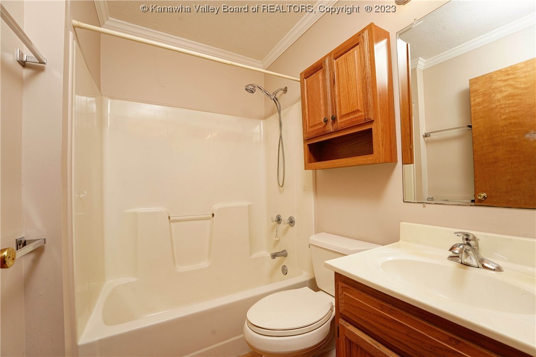 5147 Briar Road Charleston, WV 25313 - Photo 12 of 20 Gallery Image 12