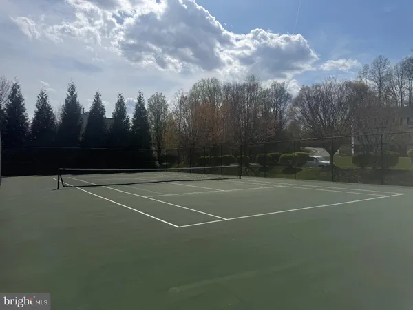 a view of a tennis court