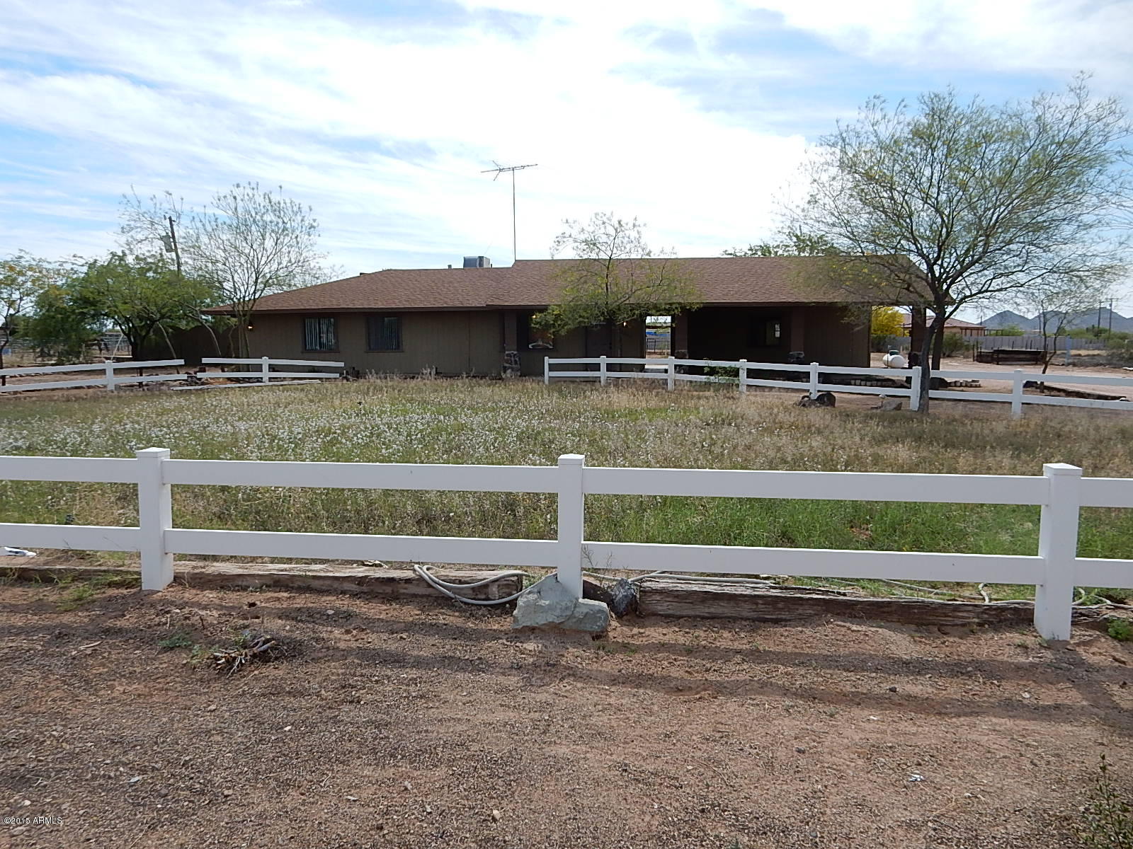 12856 South Zuni Road Buckeye, AZ 85326 - Photo 36 of 38 DSCN2474