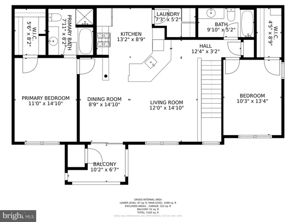 a view of a water fountain