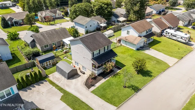 $343,000 | 8925 Heathercrest Drive, Powell, TN 37849