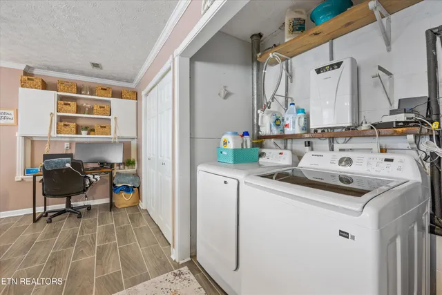 $343,000 | 8925 Heathercrest Drive, Powell, TN 37849