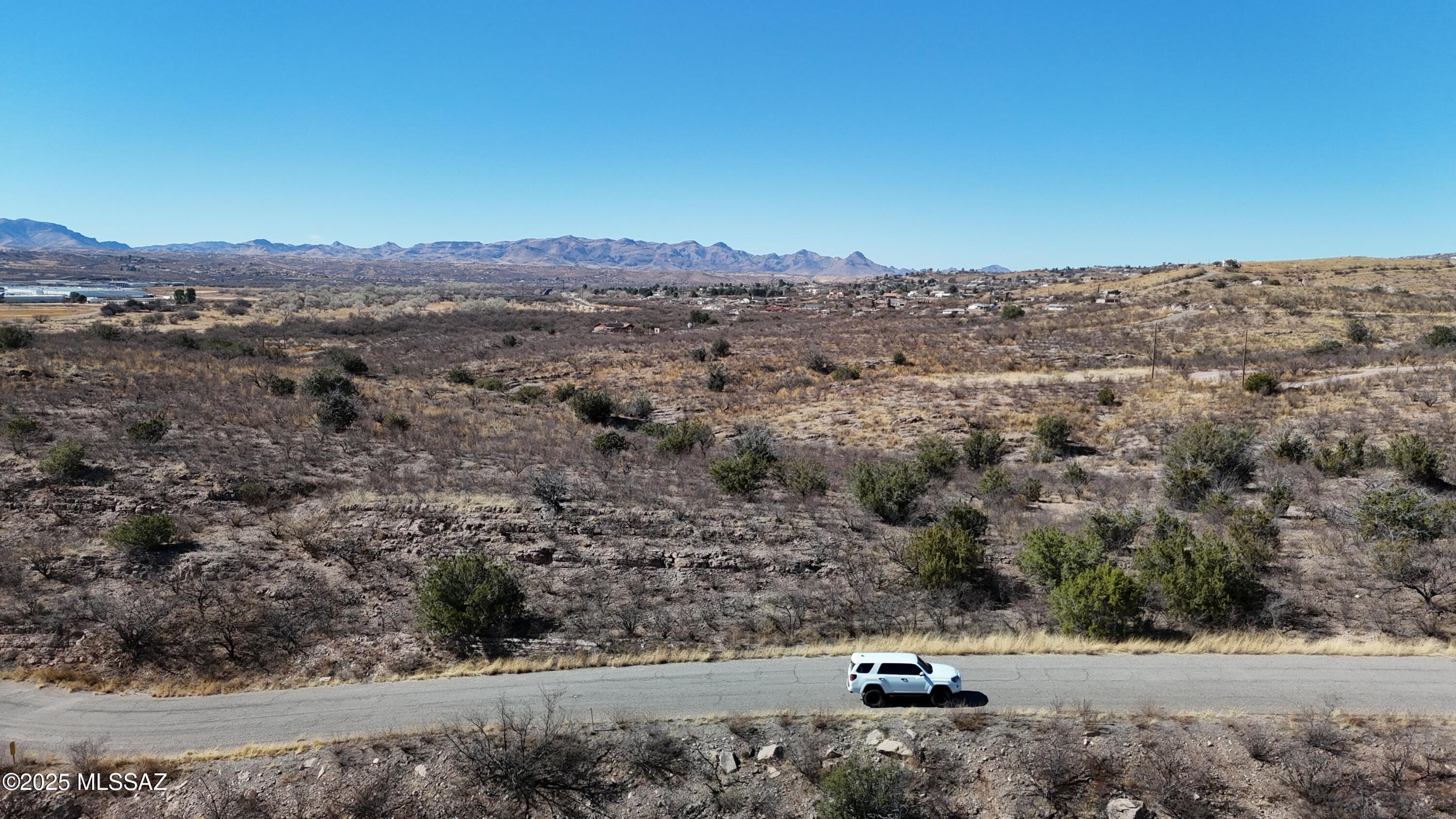 90 Via Caliente, Unit 6 Rio Rico, AZ 85648 - Photo 3 of 11