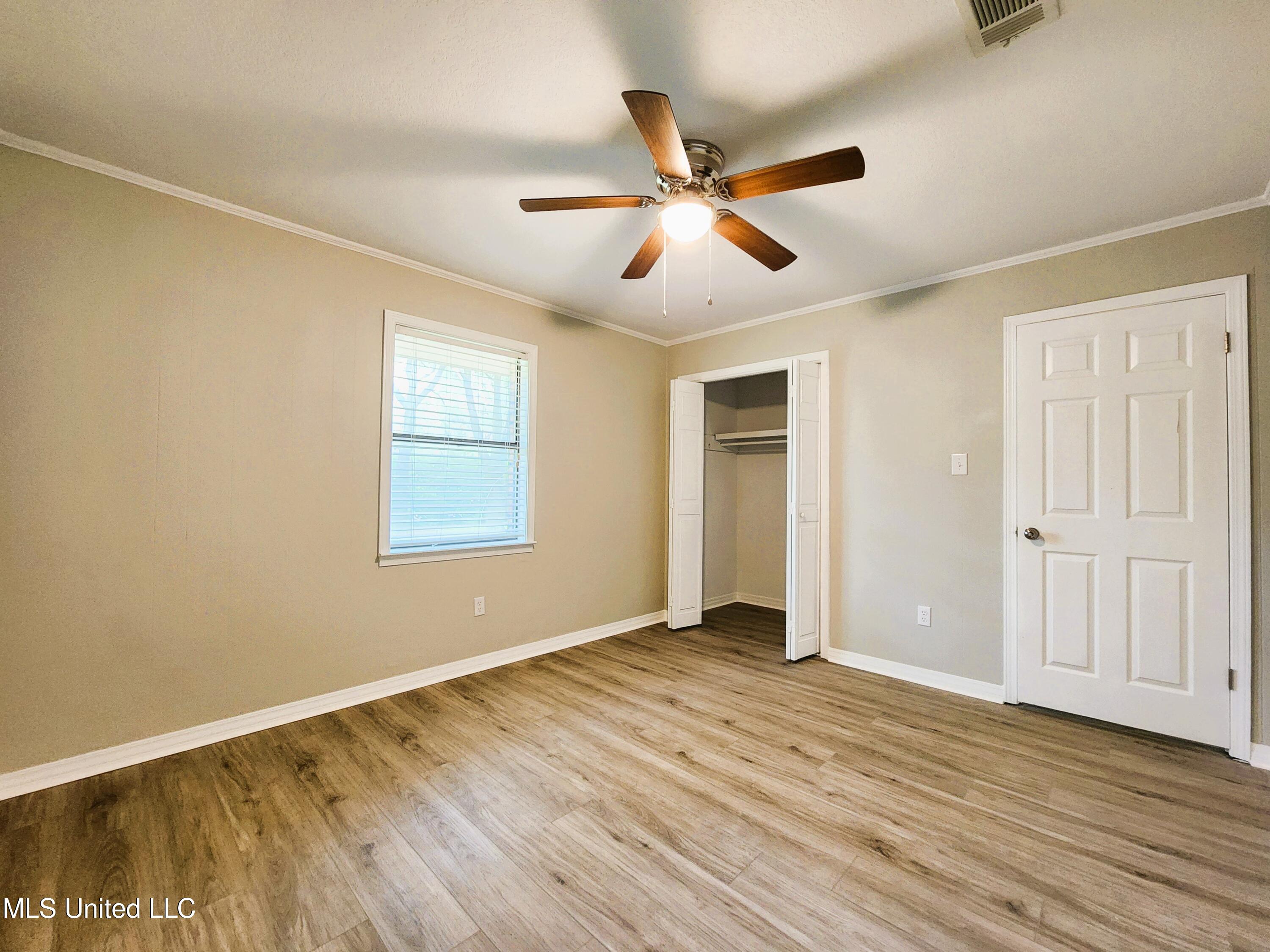 17813 Fosters Road Moss Point, MS 39562 - Photo 31 of 36 20240618_101228
