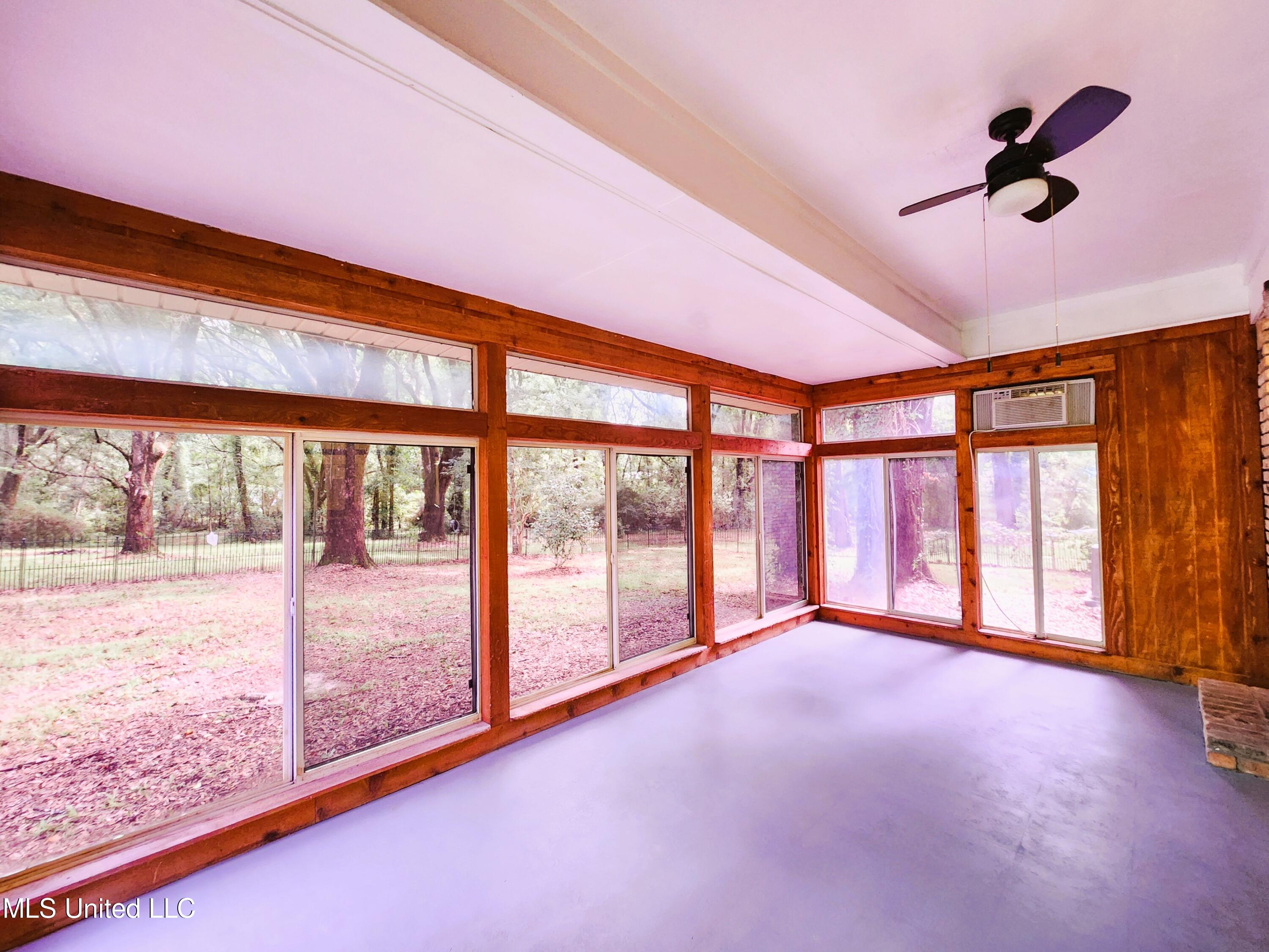 17813 Fosters Road Moss Point, MS 39562 - Photo 34 of 36 20240618_102314