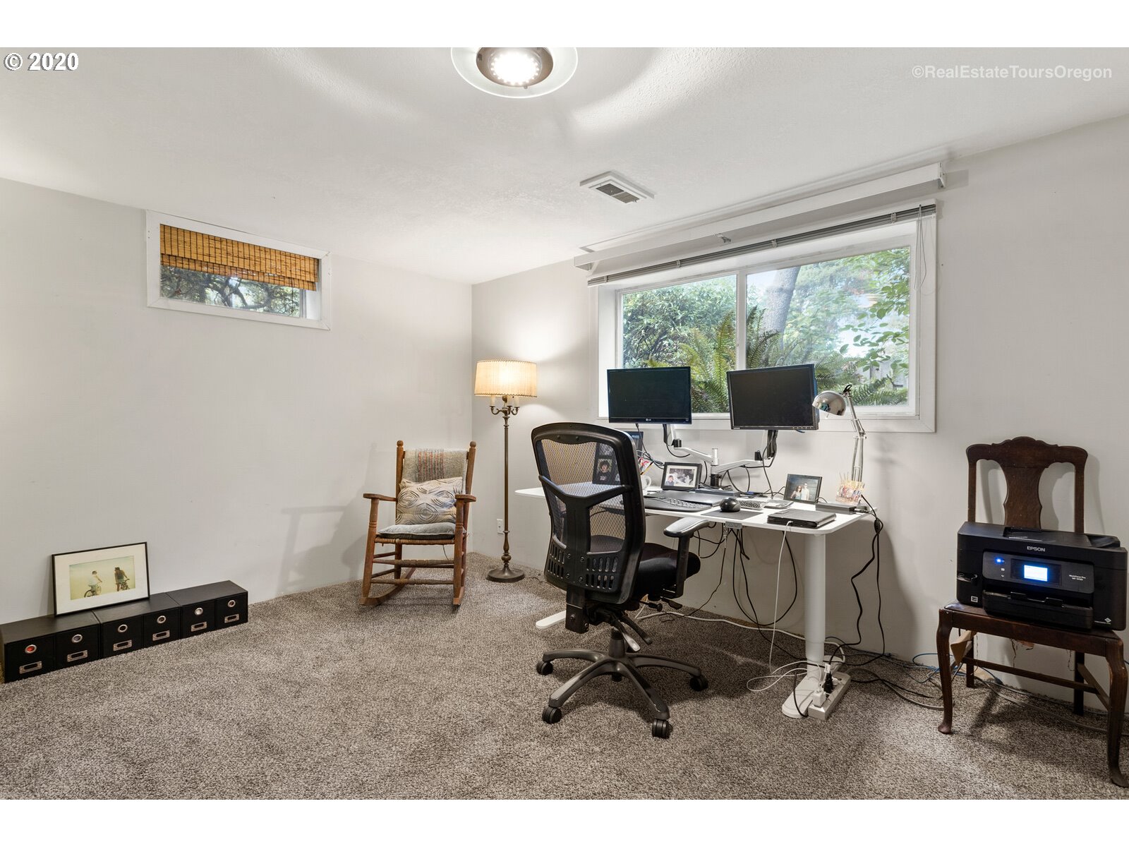 2395 Greentree Road Lake Oswego, OR 97034 - Photo 24 of 32 Gallery Image 24