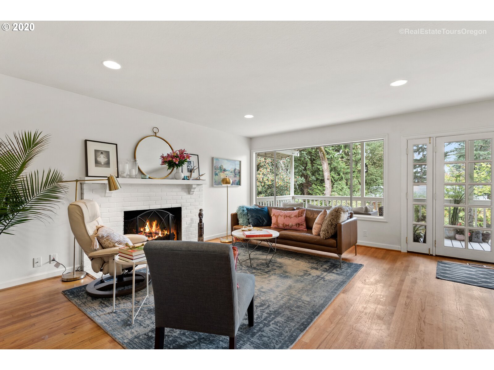2395 Greentree Road Lake Oswego, OR 97034 - Photo 4 of 32 Gallery Image 4