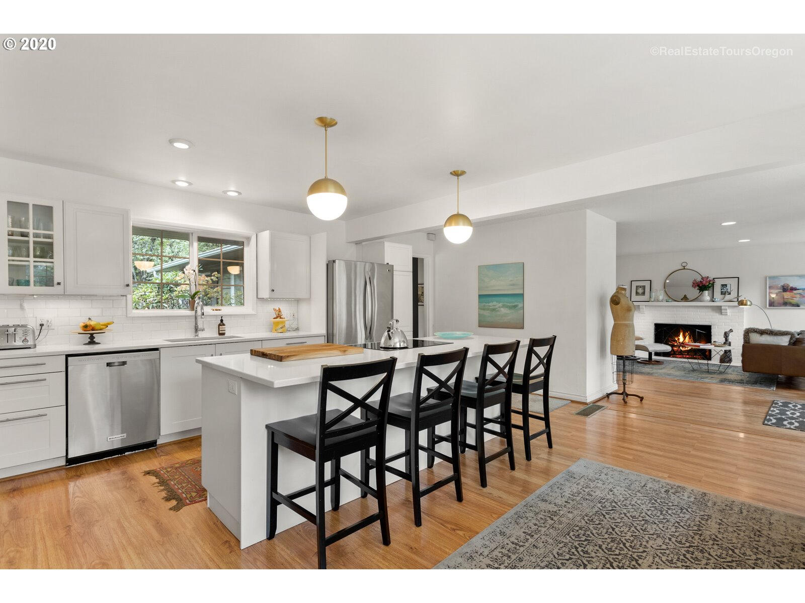 2395 Greentree Road Lake Oswego, OR 97034 - Photo 10 of 32 Gallery Image 10