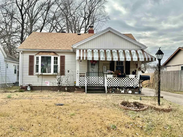 $146,500 | 2013 Frisse Avenue, Evansville, IN 47714