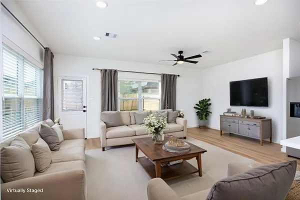 $1,875 | 2027 Longmire Villas Court, Conroe, TX 77304