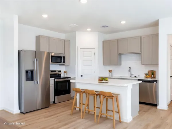 $1,875 | 2027 Longmire Villas Court, Conroe, TX 77304