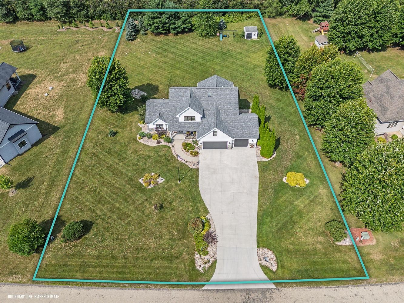 S4166 Whispering Pines Drive Baraboo, WI 53913 - Photo 4 of 56