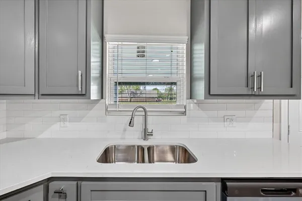$230,000 | 2009 West Sherman Street, Paris, TX 75460