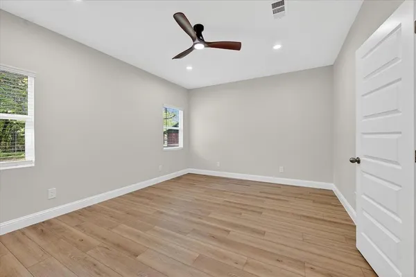 $230,000 | 2009 West Sherman Street, Paris, TX 75460