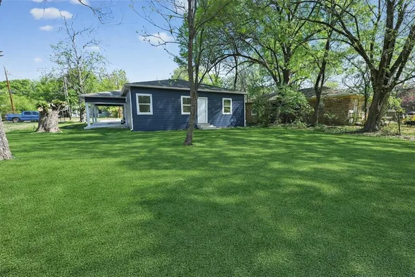 $230,000 | 2009 West Sherman Street, Paris, TX 75460