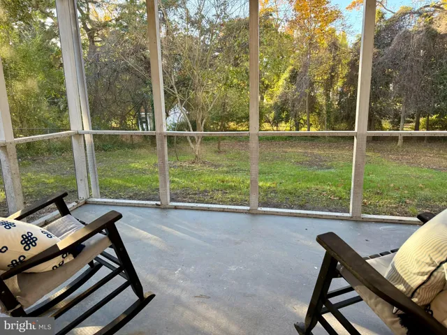 $389,900 | 530 Woodsedge Road, Dover, DE 19904