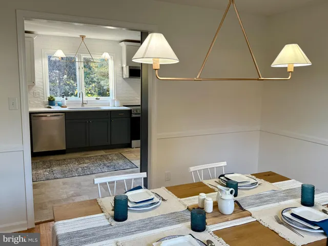 $389,900 | 530 Woodsedge Road, Dover, DE 19904