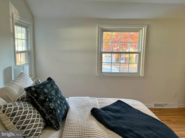 $389,900 | 530 Woodsedge Road, Dover, DE 19904