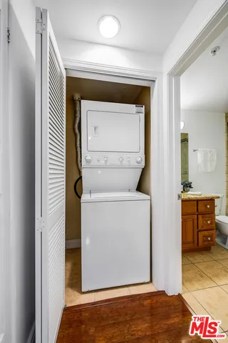 a view of washer and dryer