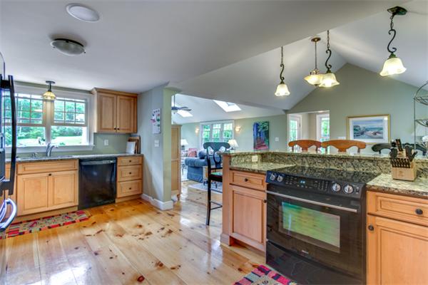 58 Captain Peirce Road Scituate, MA 02066 - Photo 12 of 30 Gallery Image 12