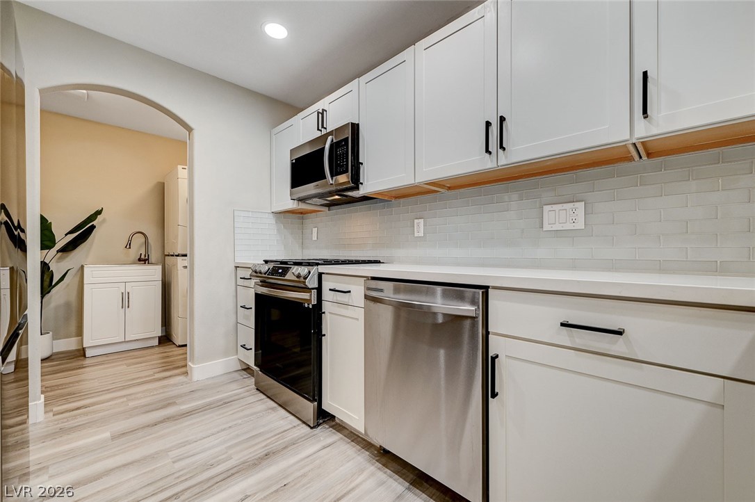 3950 South Sandhill Road, Unit 124 Las Vegas, NV 89121 - Photo 17 of 45 Gallery Image 17