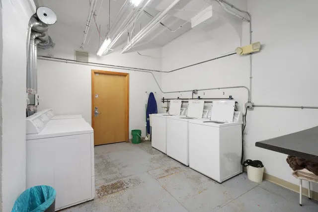 $106,000 | 488 Wabasha Street North, Unit 606, St. Paul, MN 55101