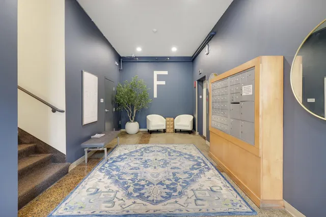 $106,000 | 488 Wabasha Street North, Unit 606, St. Paul, MN 55101