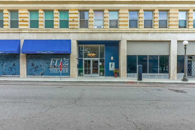 $106,000 | 488 Wabasha Street North, Unit 606, St. Paul, MN 55101