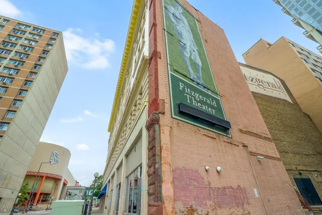 $106,000 | 488 Wabasha Street North, Unit 606, St. Paul, MN 55101