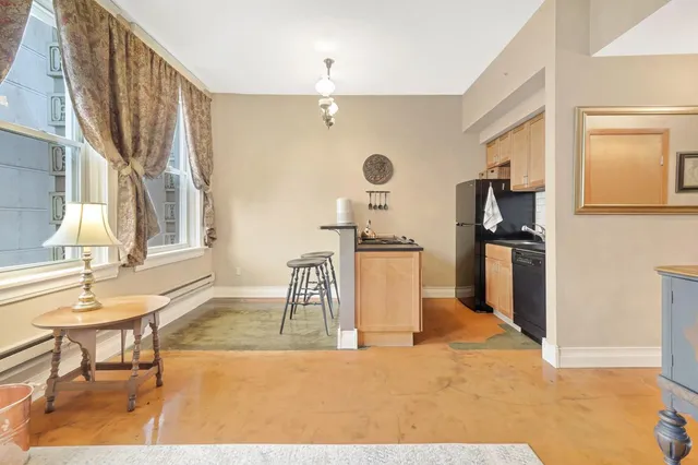 $106,000 | 488 Wabasha Street North, Unit 606, St. Paul, MN 55101