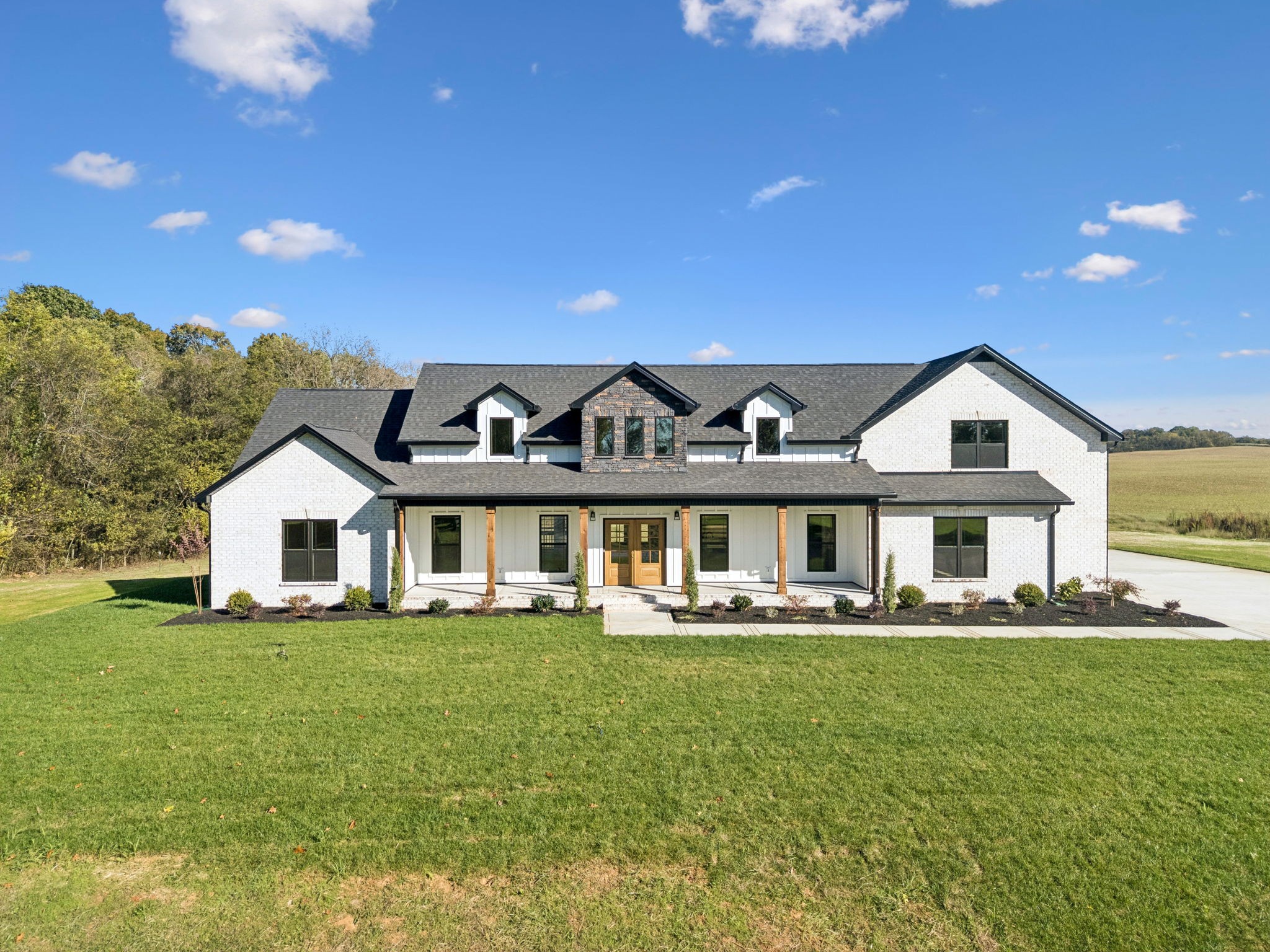 2395 Gunn Road Adams, TN 37010 - Photo 1 of 69